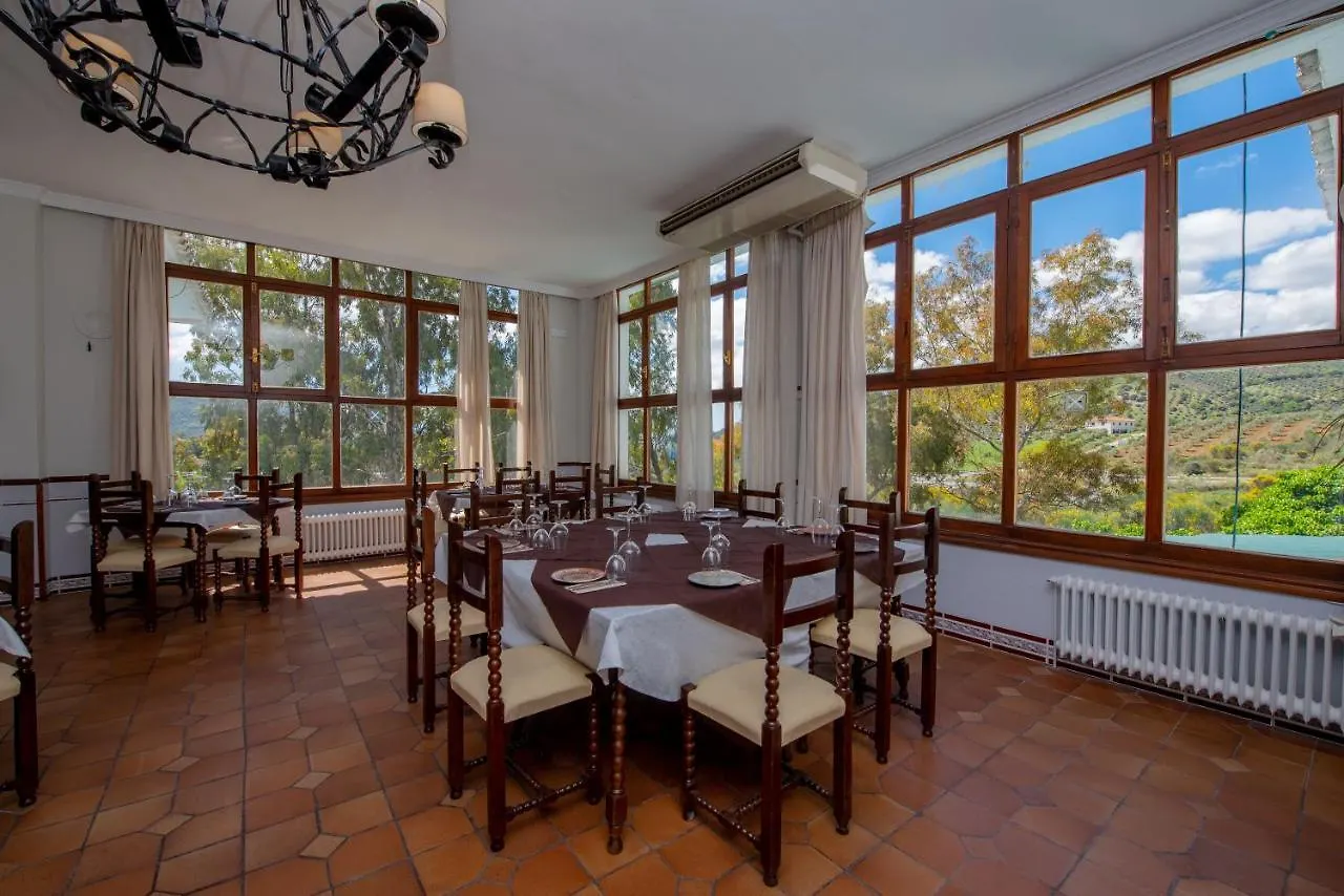 Hotel Las Pedrizas Antequera 2*,